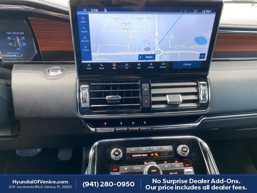 2022 Lincoln Navigator L Reserve