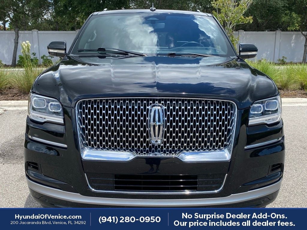 2022 Lincoln Navigator L Reserve