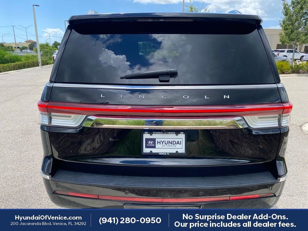 2022 Lincoln Navigator L Reserve