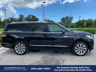2022 Lincoln Navigator L Reserve