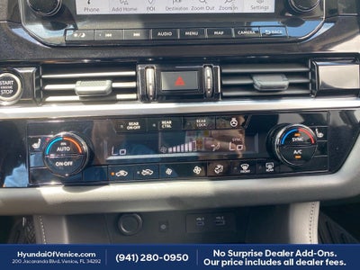 2024 Nissan Pathfinder SL
