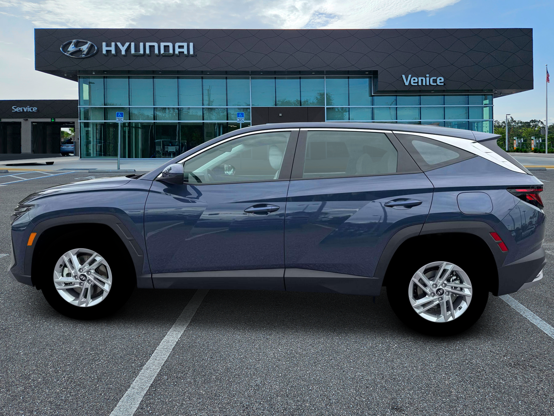 2026 Hyundai Tucson SE FWD