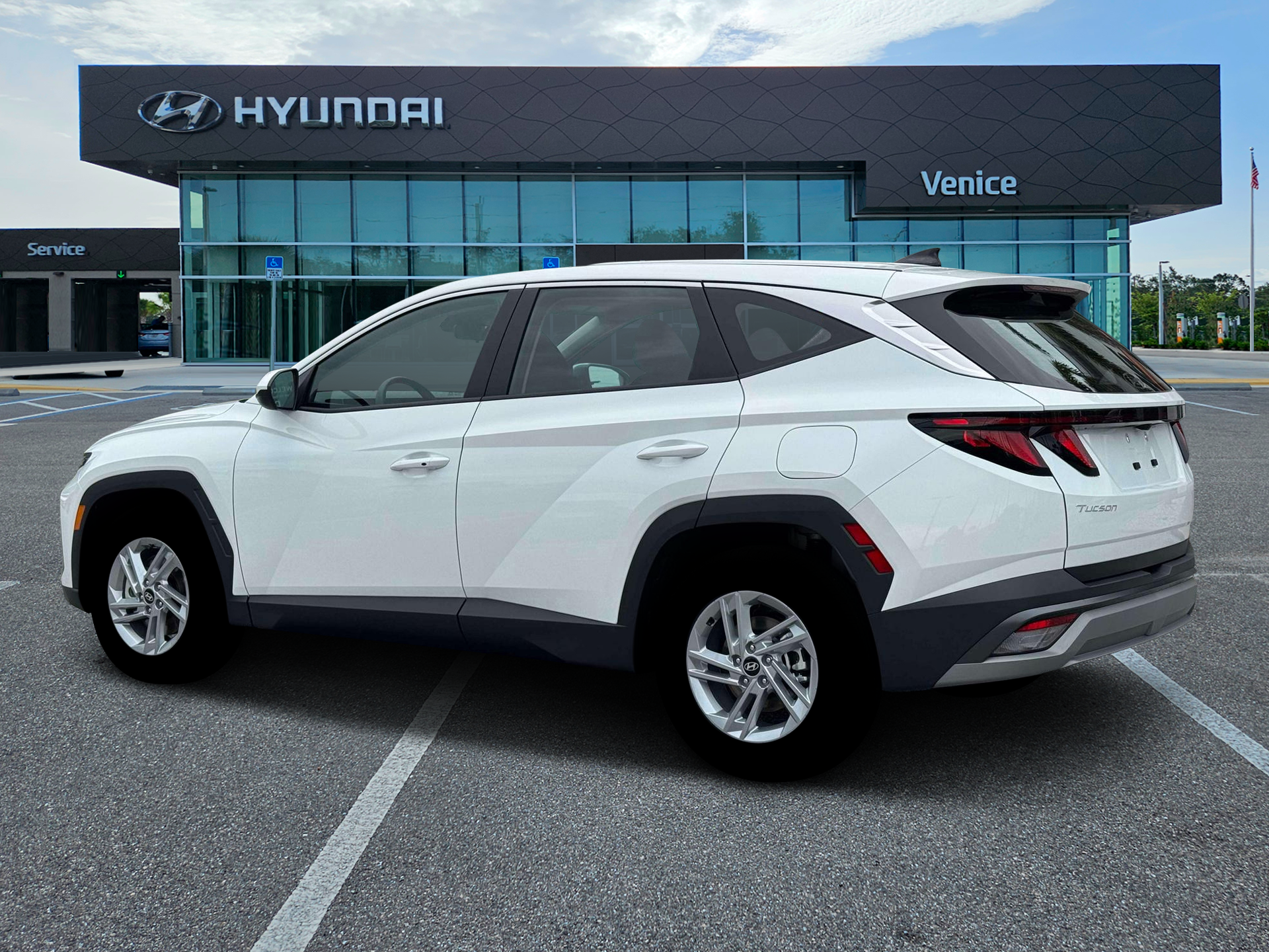 2026 Hyundai Tucson SE FWD