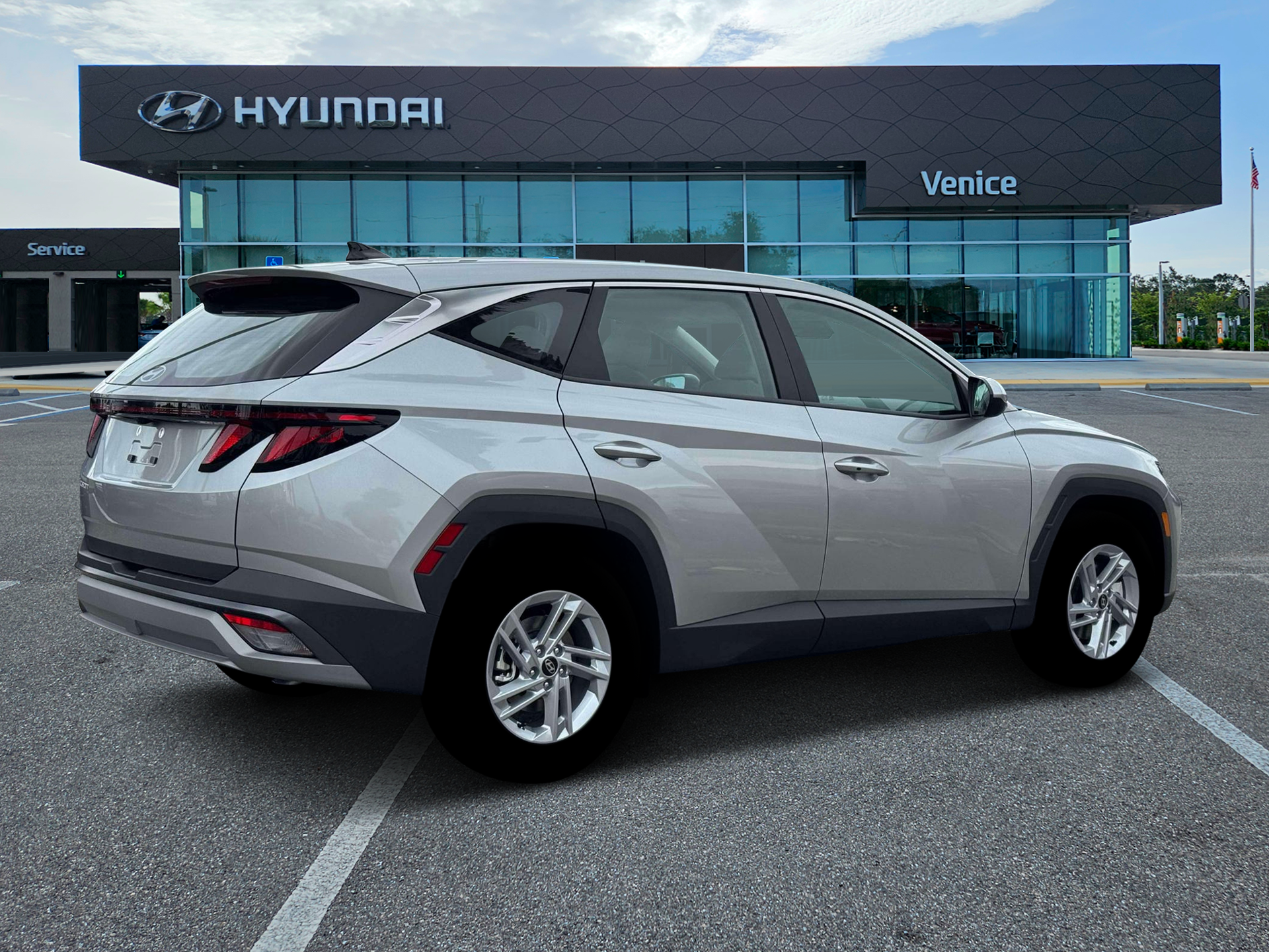 2026 Hyundai Tucson SE FWD