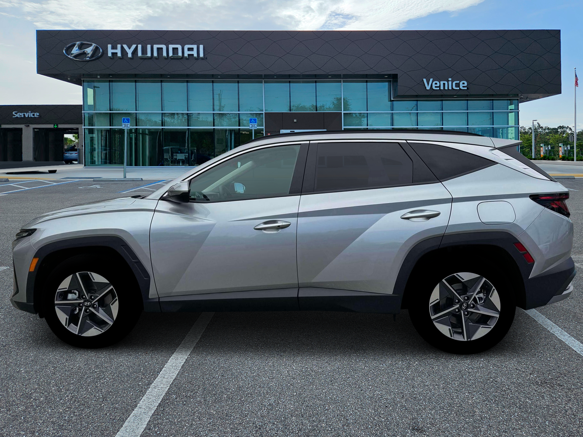 2026 Hyundai Tucson SEL FWD