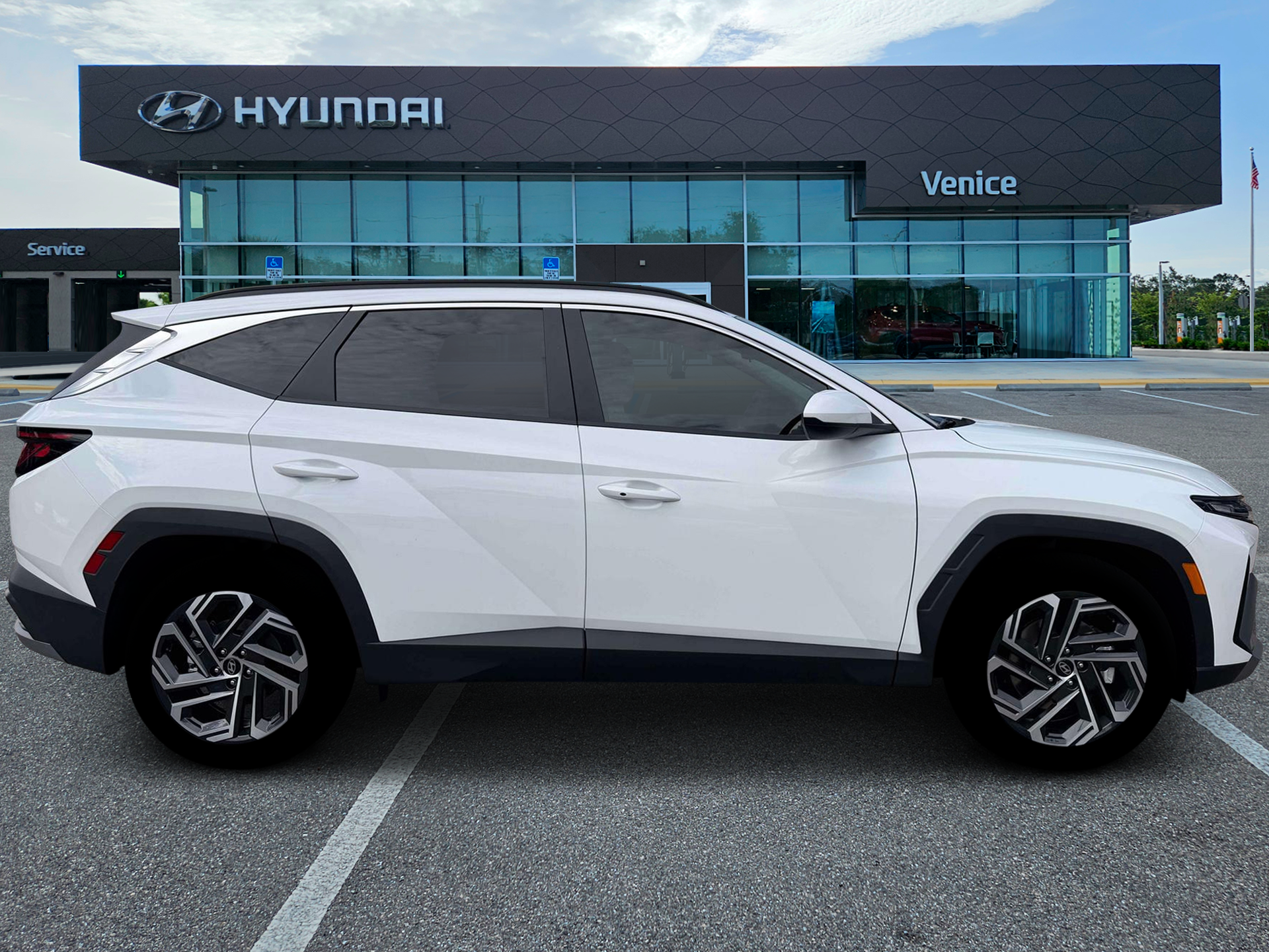 2026 Hyundai Tucson SEL Plus FWD