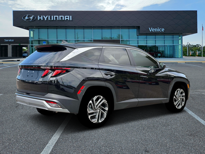 2026 Hyundai Tucson SEL Plus FWD