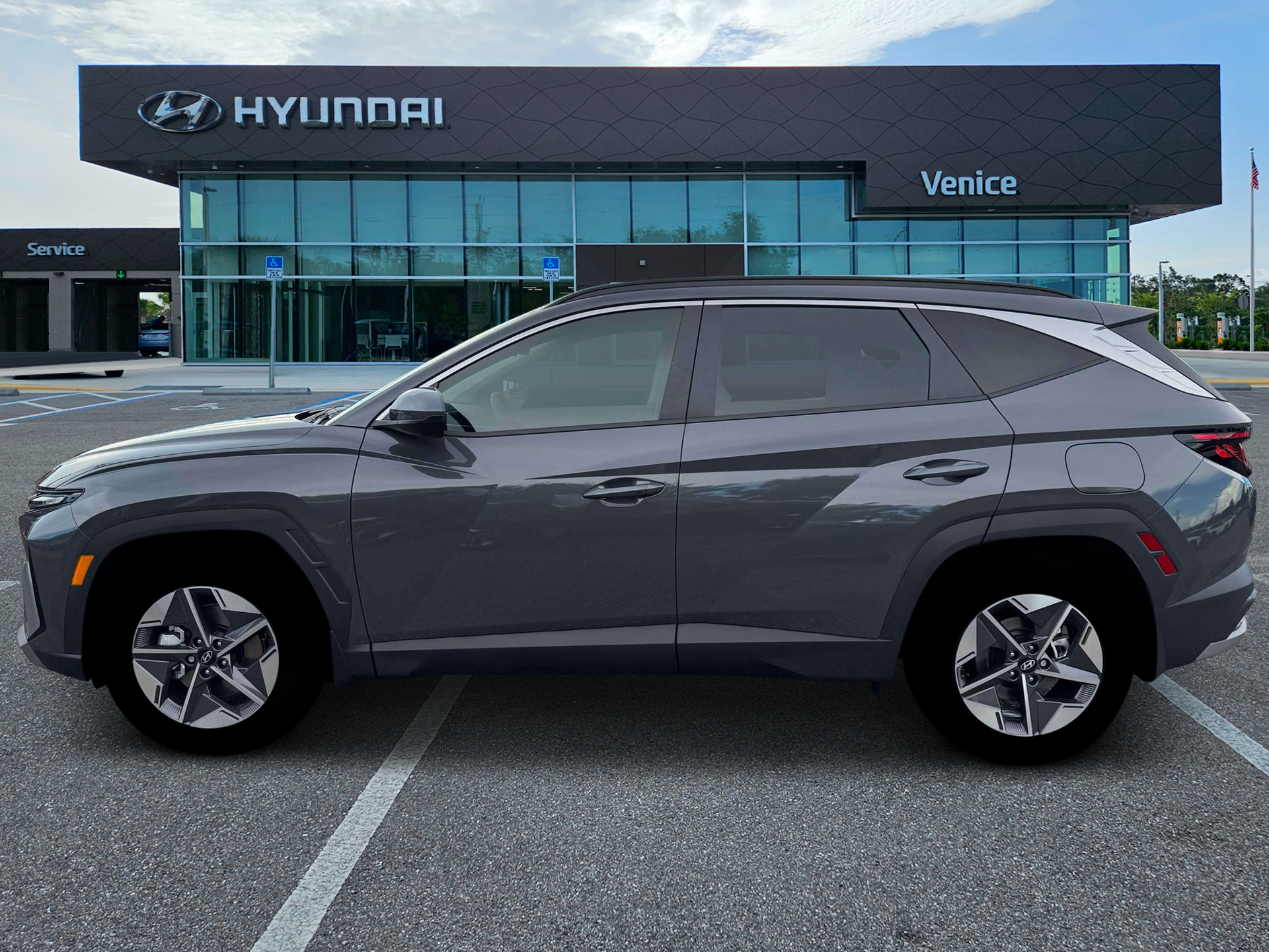 2026 Hyundai Tucson SEL FWD