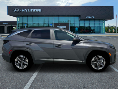 2026 Hyundai Tucson SEL Premium FWD