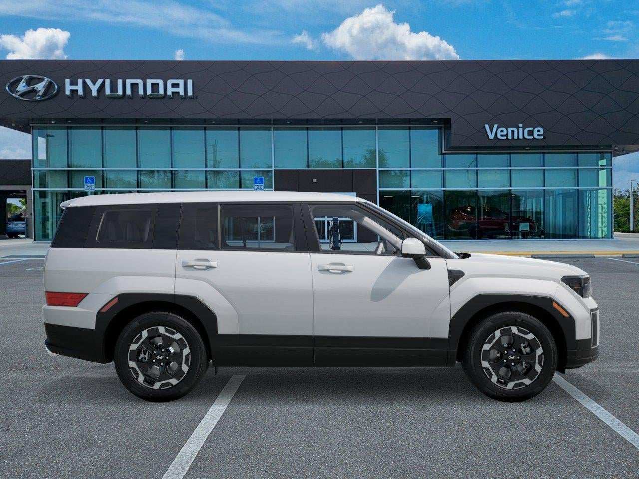 2026 Hyundai Santa Fe SE FWD