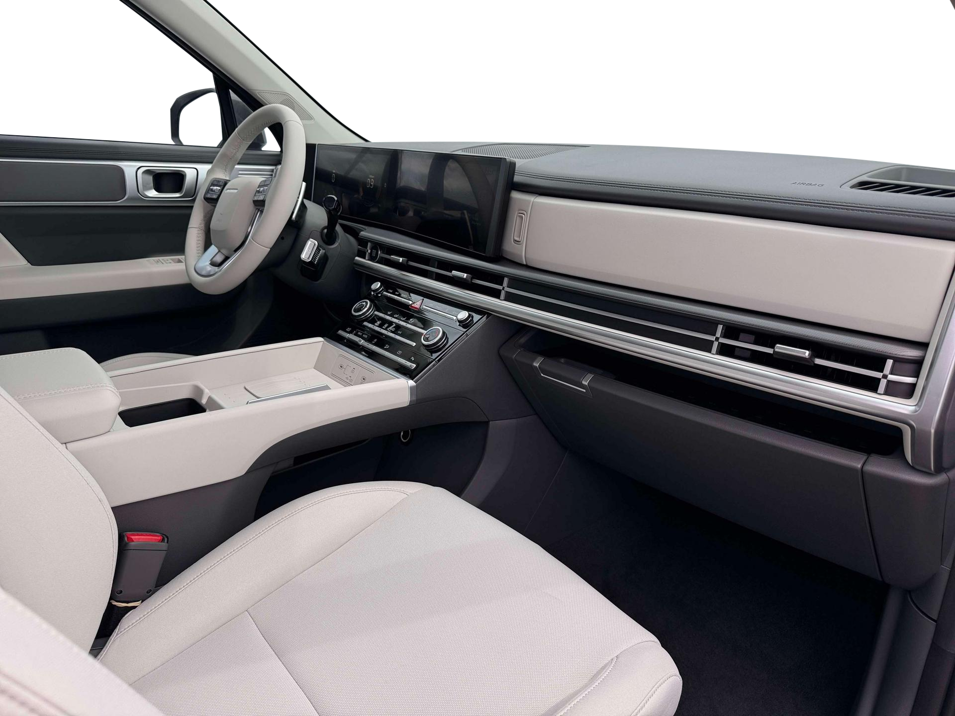 2026 Hyundai Santa Fe SE FWD