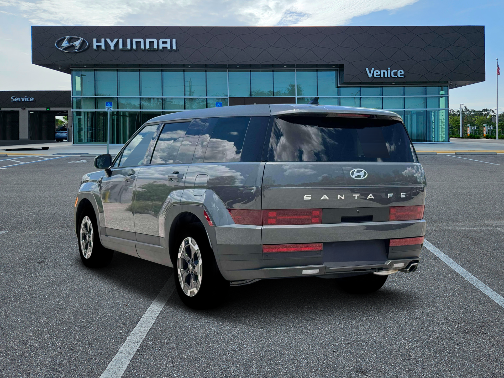 2026 Hyundai Santa Fe SE FWD