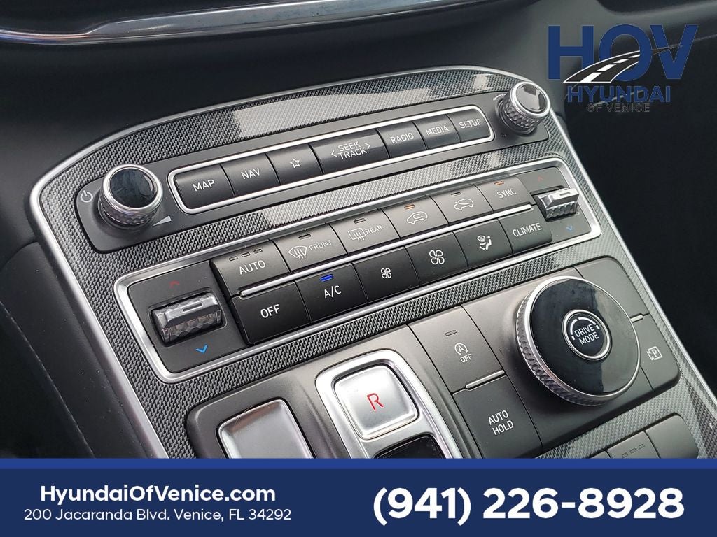 2022 Hyundai Santa Fe SEL Premium