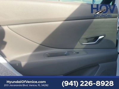 2022 Hyundai Elantra SEL