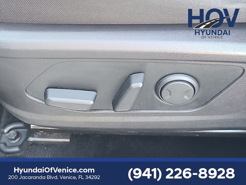 2022 Hyundai Santa Cruz SEL Premium