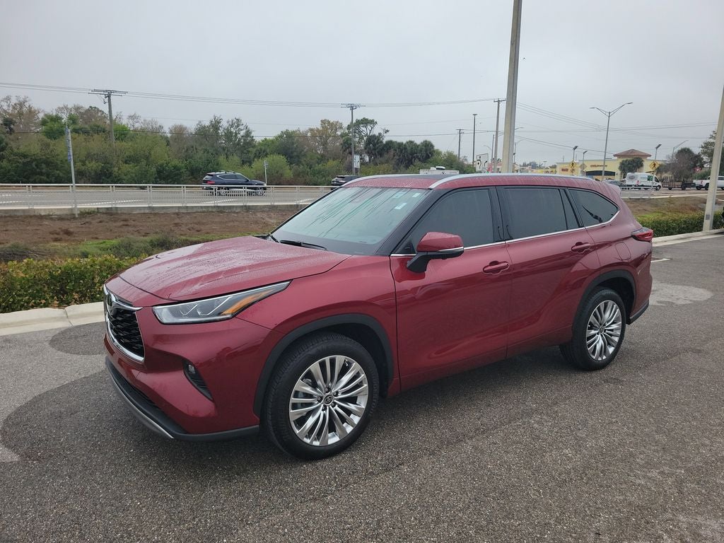 2023 Toyota Highlander Platinum