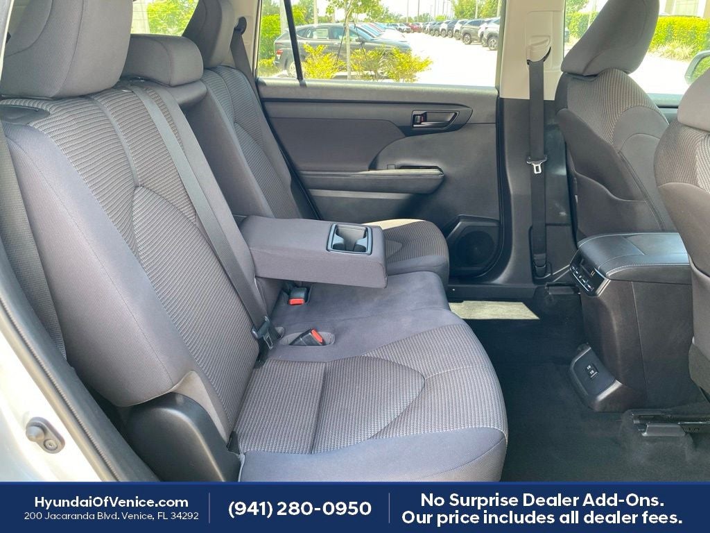 2020 Toyota Highlander Hybrid LE
