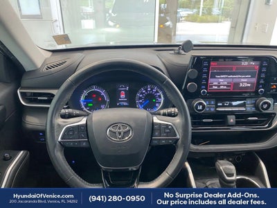 2020 Toyota Highlander Hybrid LE