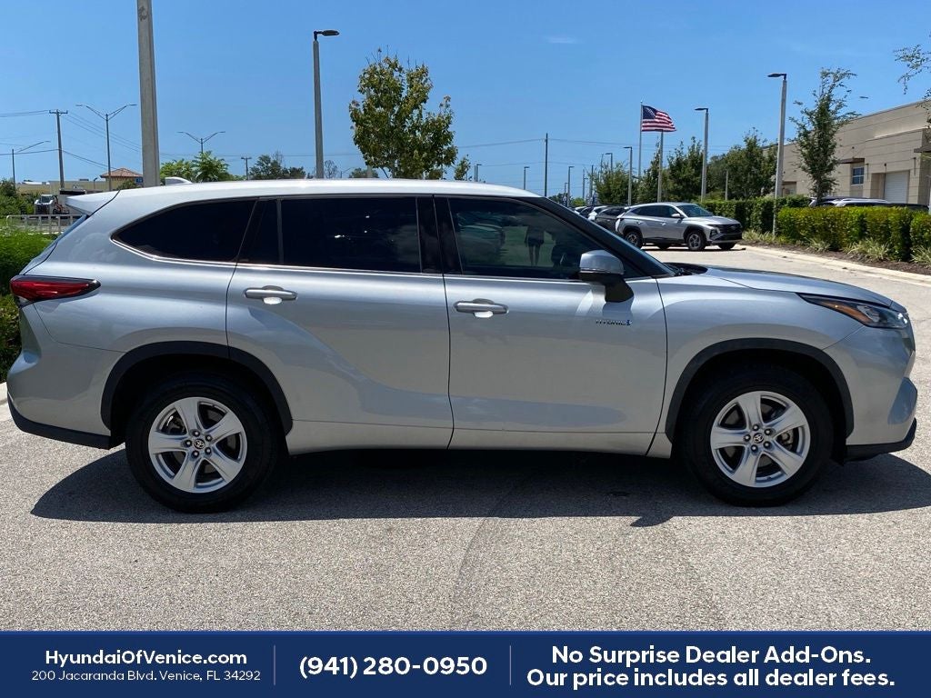 2020 Toyota Highlander Hybrid LE