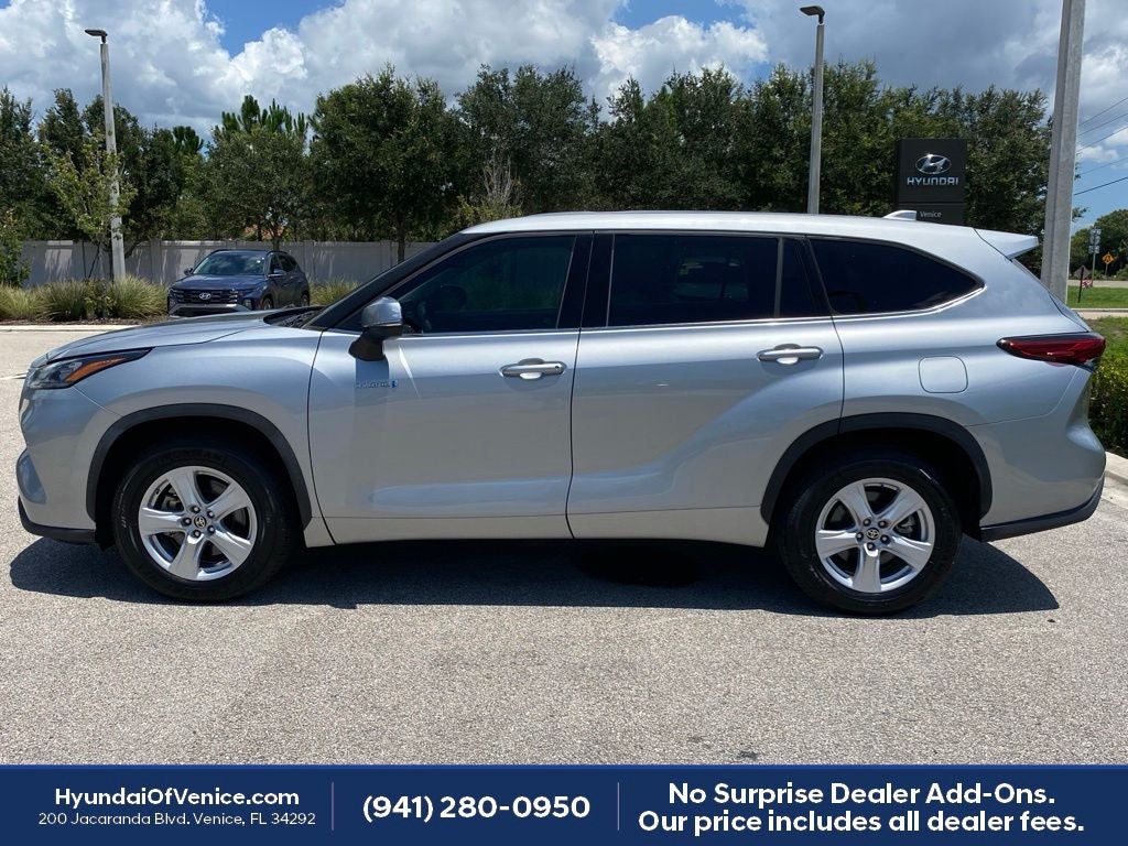 2020 Toyota Highlander Hybrid LE