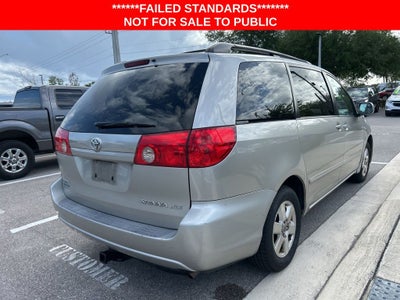 2007 Toyota Sienna Base