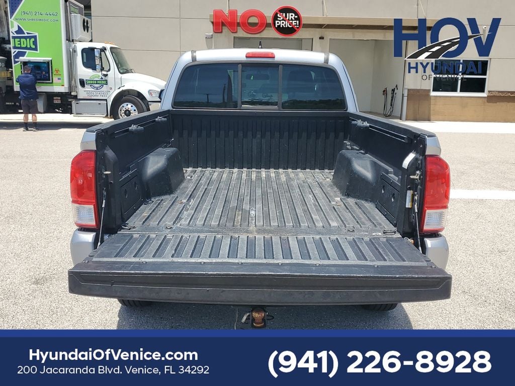 2016 Toyota Tacoma SR