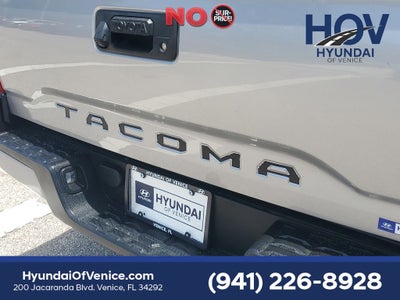 2016 Toyota Tacoma SR
