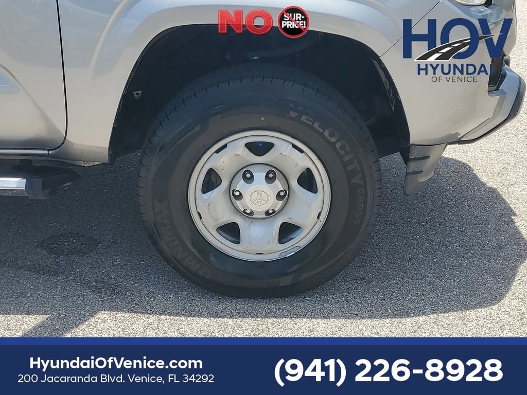 2016 Toyota Tacoma SR