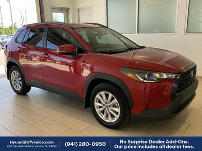 2024 Toyota Corolla Cross LE