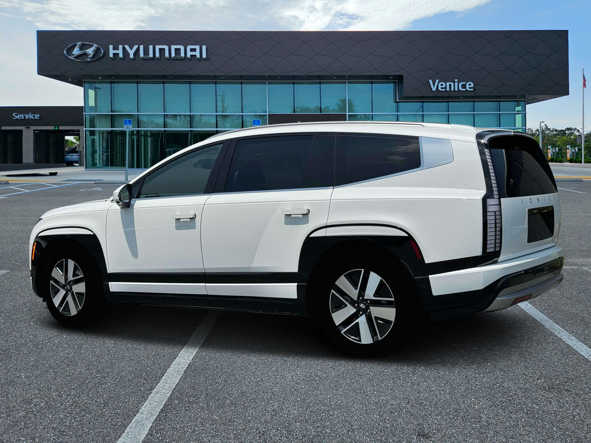 2026 Hyundai IONIQ 9 SEL