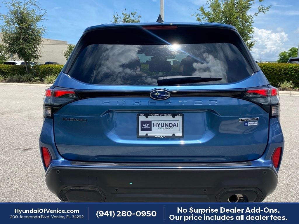 2025 Subaru Forester Touring