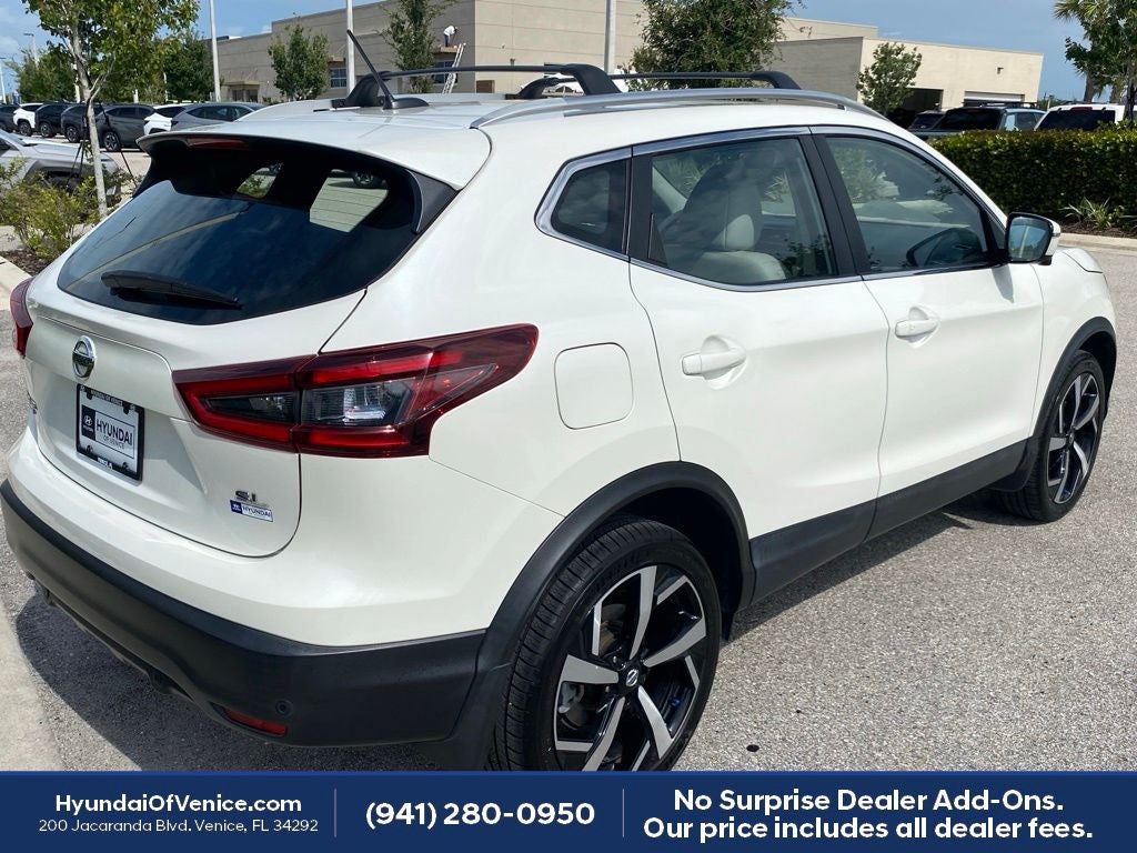 2021 Nissan Rogue Sport SL