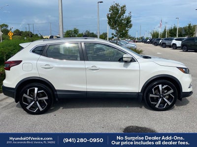 2021 Nissan Rogue Sport SL