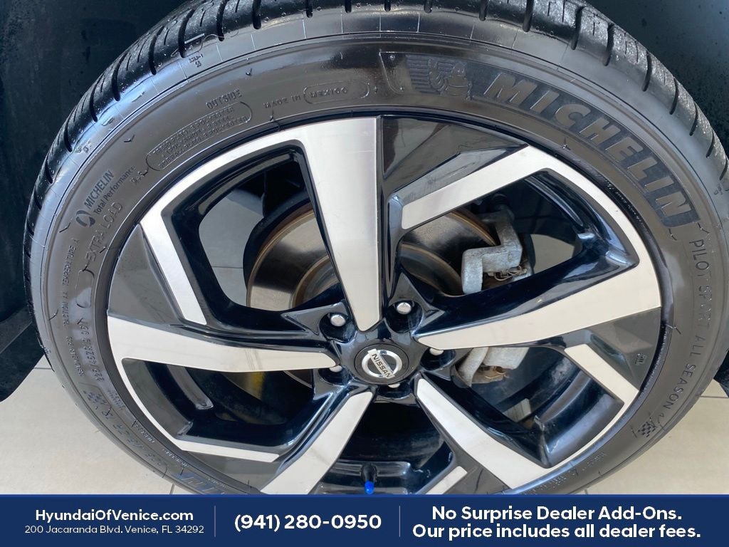 2021 Nissan Rogue Sport SL