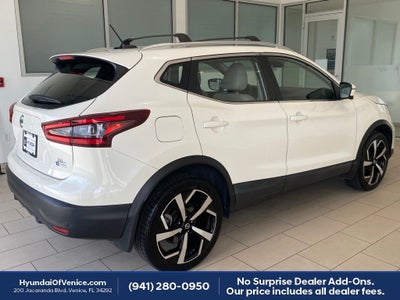 2021 Nissan Rogue Sport SL
