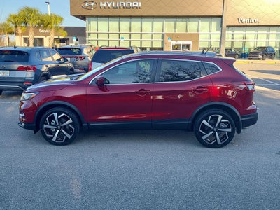 2022 Nissan Rogue Sport SL