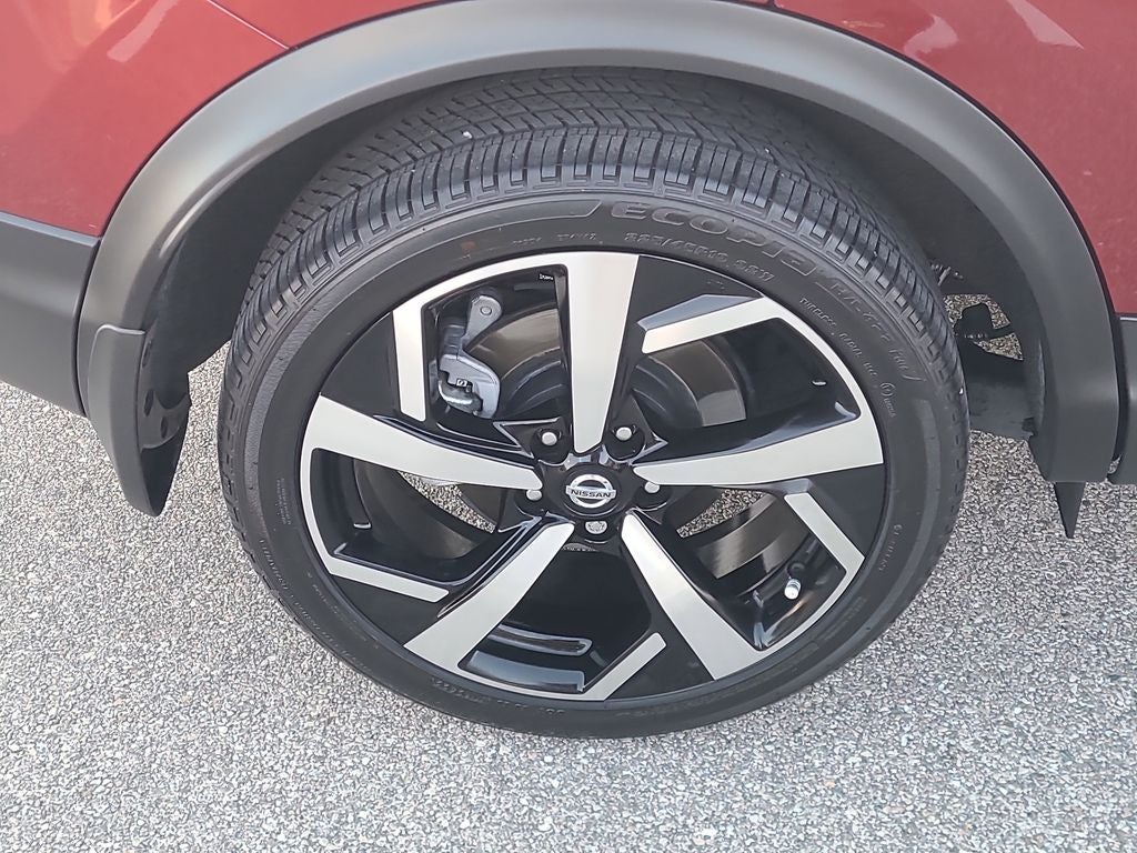 2022 Nissan Rogue Sport SL