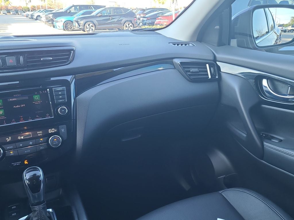 2022 Nissan Rogue Sport SL