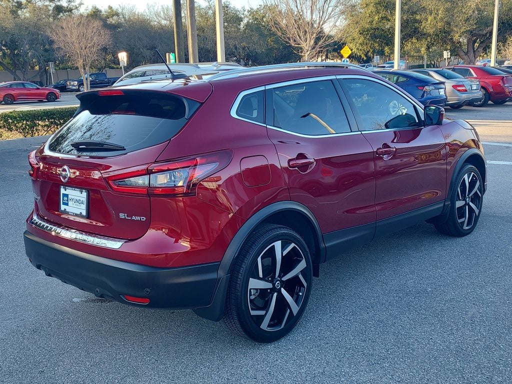 2022 Nissan Rogue Sport SL