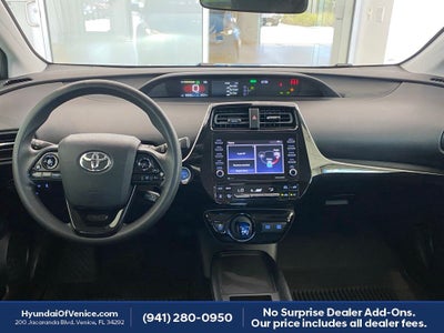 2022 Toyota Prius LE