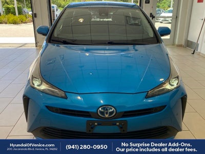 2022 Toyota Prius LE
