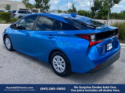 2022 Toyota Prius LE