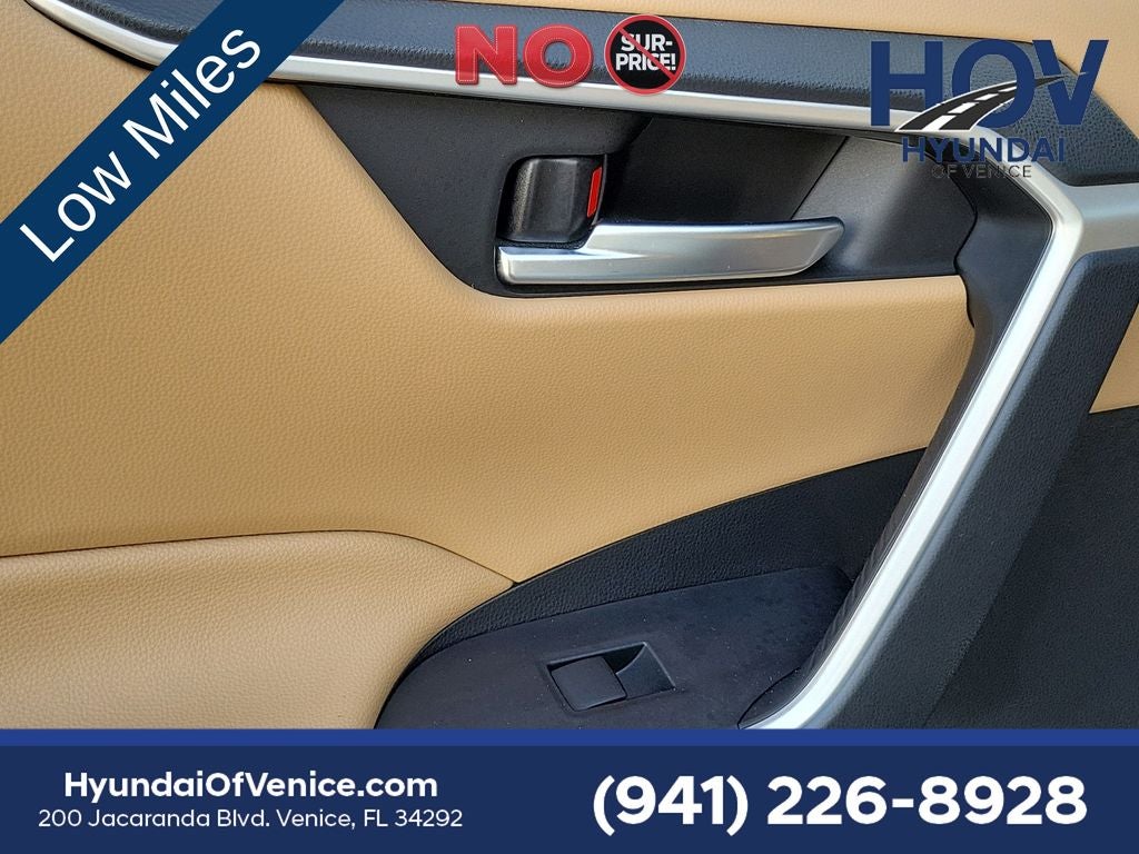 2019 Toyota RAV4 XLE