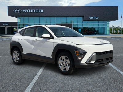 2027 Hyundai Kona SE FWD