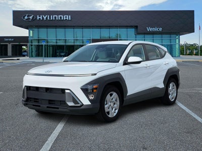 2027 Hyundai Kona SE FWD