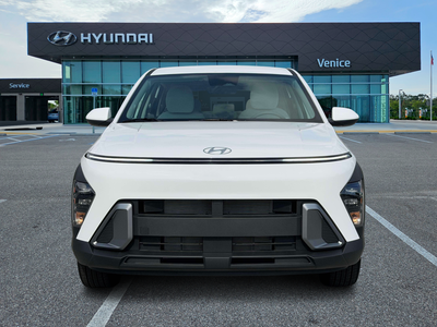 2027 Hyundai Kona SE FWD