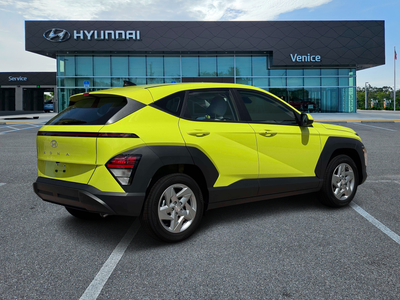 2027 Hyundai Kona SE FWD