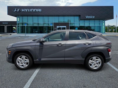 2027 Hyundai Kona SE FWD