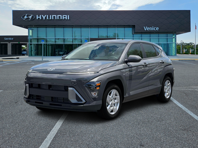2027 Hyundai Kona SE FWD
