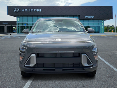 2027 Hyundai Kona SE FWD